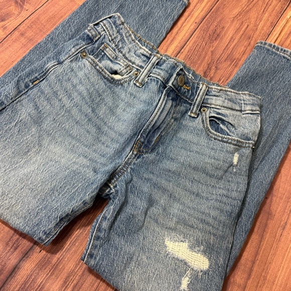 Old Navy Boys Size 10 Light Blue Distressed Tapered Built In Flex Jeans - Picture 11 of 14
